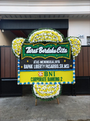 Papan Bunga Duka di Prianganjaya